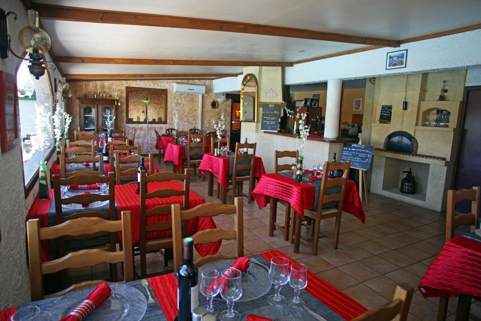 Logis Hotel Le Pressoir Saint-Chinian Εξωτερικό φωτογραφία